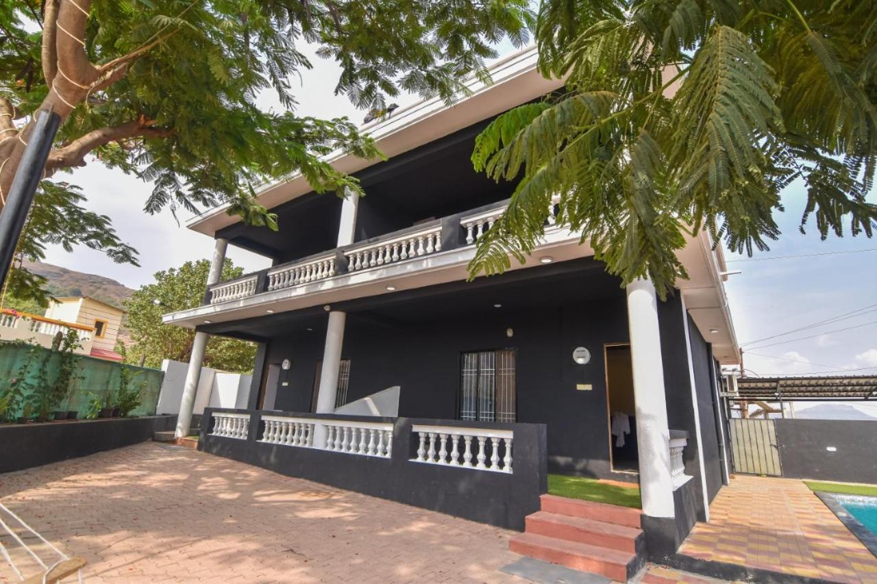 Empyrean Stay Ll 3Bhk Ll Black Horse Villa Ll Ac Ll Private Pool Ll Wifi II Lux Ll Lonavala Exterior photo