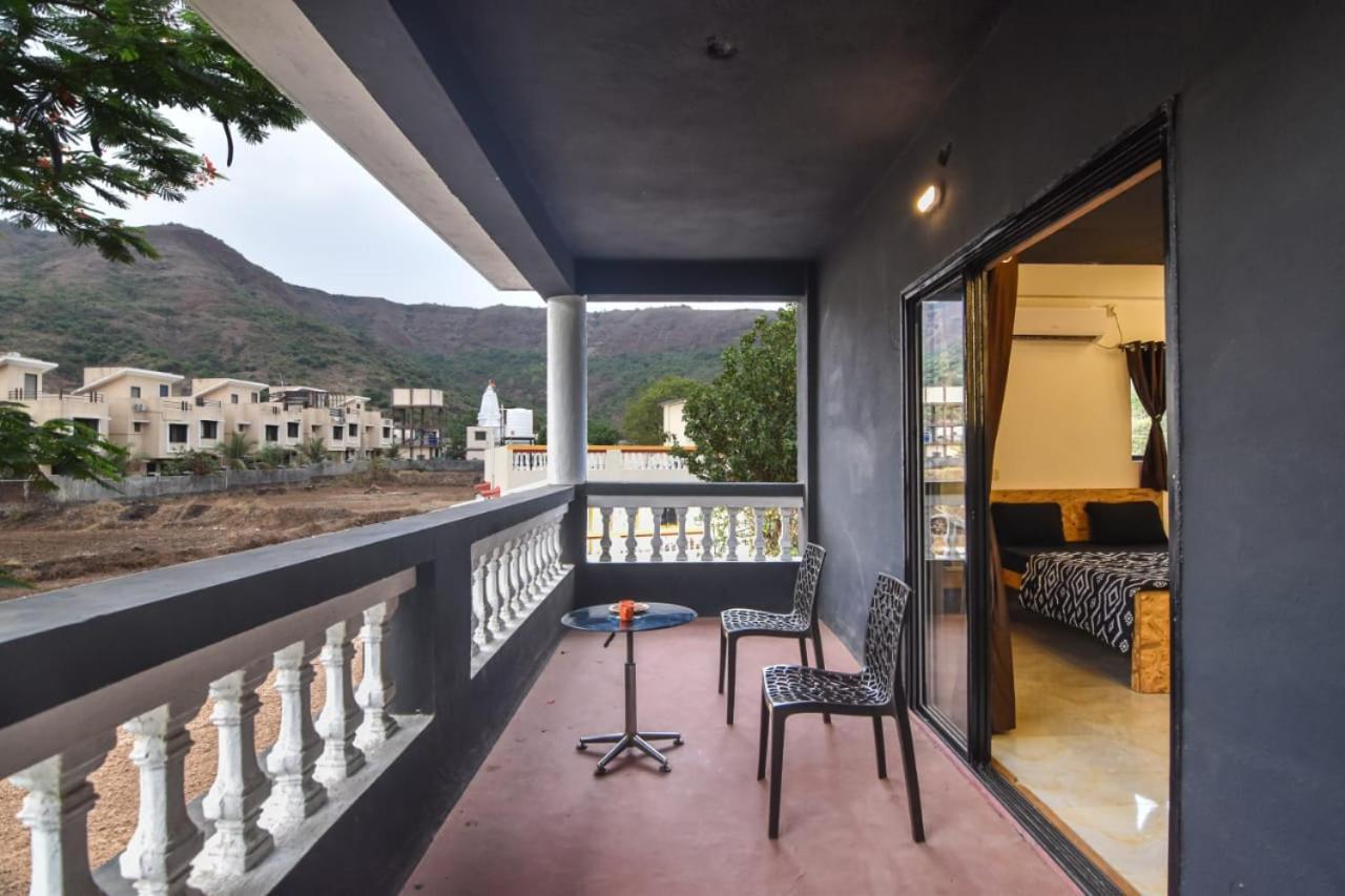 Empyrean Stay Ll 3Bhk Ll Black Horse Villa Ll Ac Ll Private Pool Ll Wifi II Lux Ll Lonavala Exterior photo
